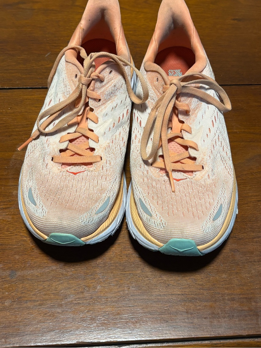 Hoka One One Women’s Clifton 8 Running Shoes Cantaloupe Size 7.5 Style 1119394